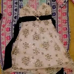 Very cute formal dress